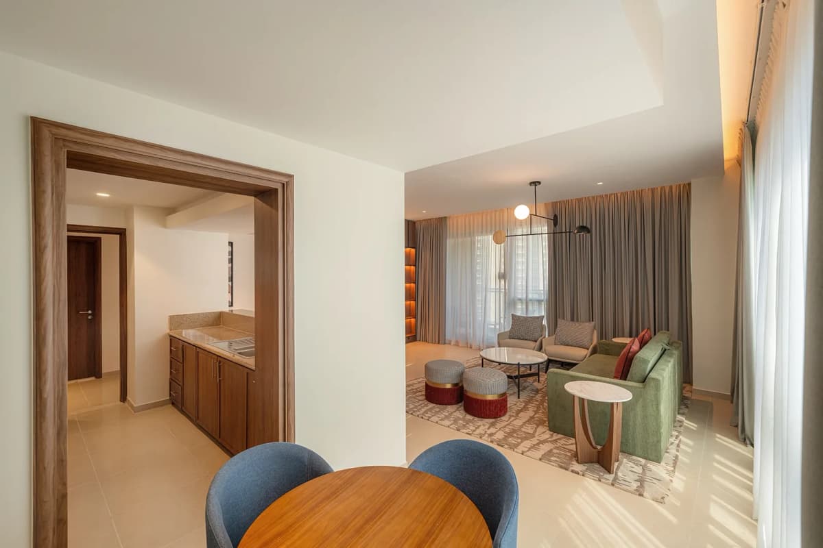 1 Bedroom Family Twin Suite Balcony Boulevard View