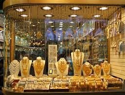 Wander the Dubai Gold & Spice Souk